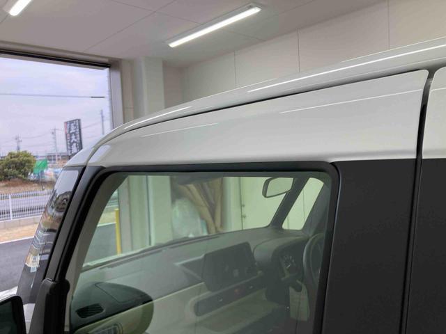 ムーヴキャンバスストライプスＧ衝突被害軽減ブレーキ　横滑り防止装置　オートハイビーム　アイドリングストップ　ステアリングスイッチ　オートライト　キーフリーシステム　オートエアコン　パノラマカメラ（岐阜県）の中古車