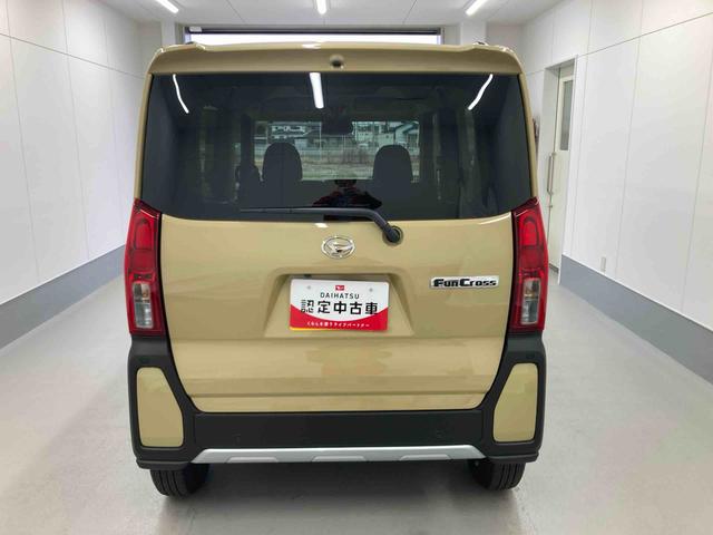 タントファンクロスリミテッド衝突被害軽減ブレーキ　横滑り防止装置　オートハイビーム　アイドリングストップ　ステアリングスイッチ　オートライト　キーフリーシステム　オートエアコン　パノラマカメラ　ＥＴＣ（岐阜県）の中古車