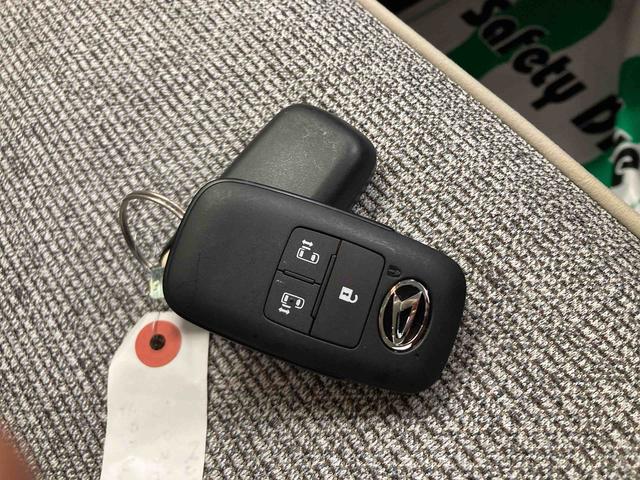 ムーヴキャンバスストライプスＧ衝突被害軽減ブレーキ　横滑り防止装置　オートハイビーム　アイドリングストップ　ステアリングスイッチ　オートライト　キーフリーシステム　オートエアコン　パノラマカメラ（岐阜県）の中古車