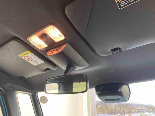 タントカスタムＸ衝突被害軽減ブレーキ　横滑り防止装置　オートハイビーム　アイドリングストップ　ステアリングスイッチ　オートライト　キーフリーシステム　オートエアコン　パノラマカメラ　マット　バイザー（岐阜県）の中古車