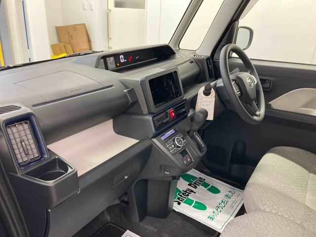 タントX衝突被害軽減ブレーキ 横滑り防止装置 オートハイビーム アイドリングストップ ステアリングスイッチ オートライト キーフリーシステム オートエアコン パノラマカメラ マット バイザー(岐阜県)の中古車