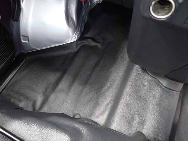 ハイゼットカーゴＤＸ衝突被害軽減ブレーキ　横滑り防止装置　４ＷＤ　ＣＶＴ　エアコン　パワステ　ラジオ　オートハイビーム　アイドリングストップ　オートライト（岐阜県）の中古車