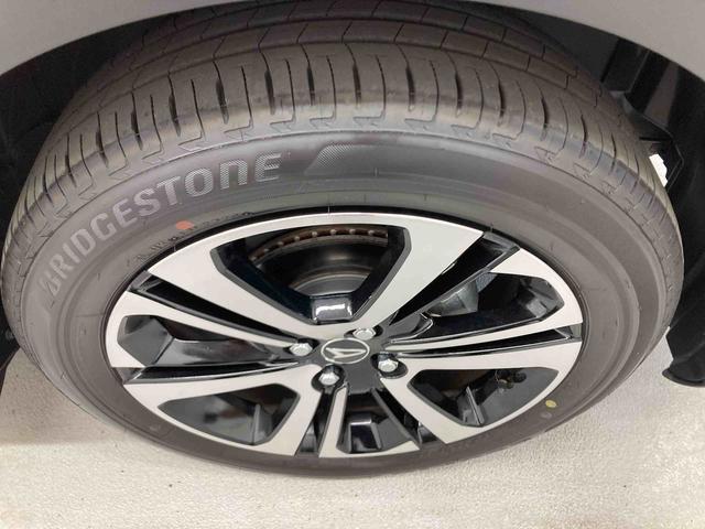 ロッキープレミアムＧ衝突被害軽減ブレーキ　横滑り防止装置　オートハイビーム　アイドリングストップ　ステアリングスイッチ　オートライト　キーフリーシステム　オートエアコン　ナビ　ドラレコ　パノラマカメラ　ＥＴＣ　マット（岐阜県）の中古車