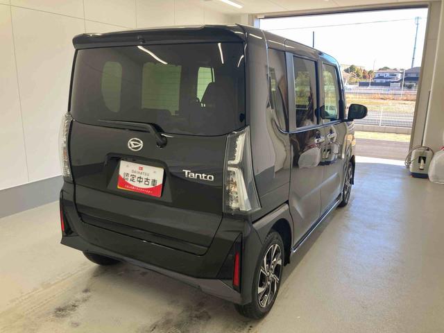 タントカスタムＸ衝突被害軽減ブレーキ　横滑り防止装置　オートハイビーム　アイドリングストップ　ステアリングスイッチ　オートライト　キーフリーシステム　オートエアコン　ディスプレイオーディオ　バックカメラ（岐阜県）の中古車