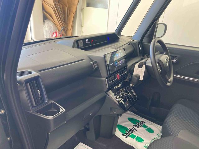 タントカスタムＸ衝突被害軽減ブレーキ　横滑り防止装置　オートハイビーム　アイドリングストップ　ステアリングスイッチ　オートライト　キーフリーシステム　オートエアコン　ディスプレイオーディオ　バックカメラ（岐阜県）の中古車