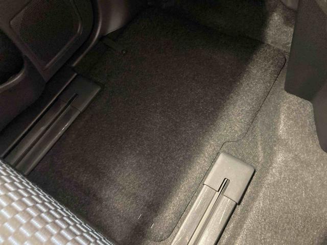 タントカスタムＸ衝突被害軽減ブレーキ　横滑り防止装置　オートハイビーム　アイドリングストップ　ステアリングスイッチ　オートライト　キーフリーシステム　オートエアコン　ディスプレイオーディオ　バックカメラ（岐阜県）の中古車