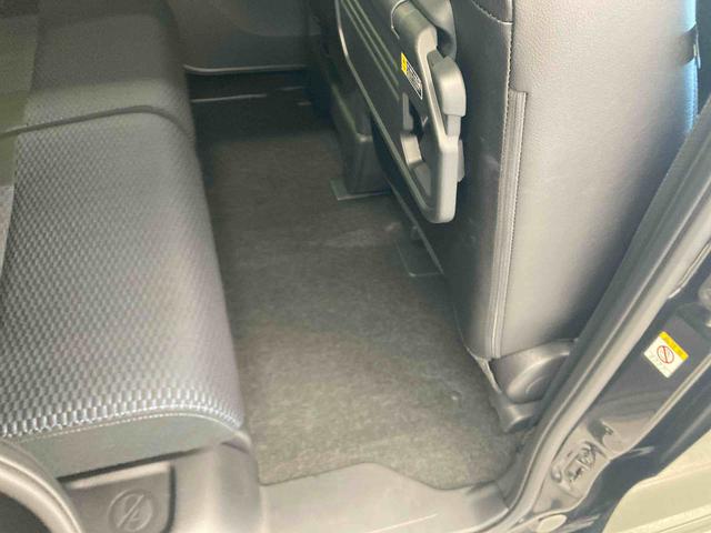 タントカスタムＸ衝突被害軽減ブレーキ　横滑り防止装置　オートハイビーム　アイドリングストップ　ステアリングスイッチ　オートライト　キーフリーシステム　オートエアコン　ディスプレイオーディオ　バックカメラ（岐阜県）の中古車