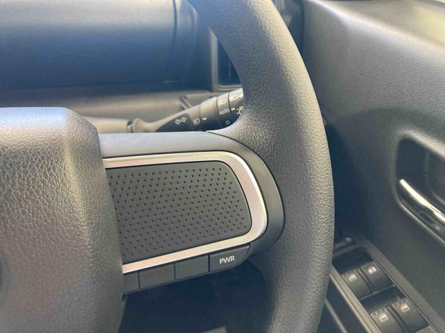 タントカスタムＸ衝突被害軽減ブレーキ　横滑り防止装置　オートハイビーム　アイドリングストップ　ステアリングスイッチ　オートライト　キーフリーシステム　オートエアコン　ディスプレイオーディオ　バックカメラ（岐阜県）の中古車