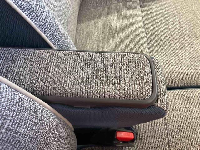 ムーヴキャンバスストライプスG衝突被害軽減ブレーキ 横滑り防止装置 オートハイビーム アイドリングストップ ステアリングスイッチ オートライト キーフリーシステム オートエアコン ナビ ドラレコ バックカメラ ETC マット(岐阜県)の中古車