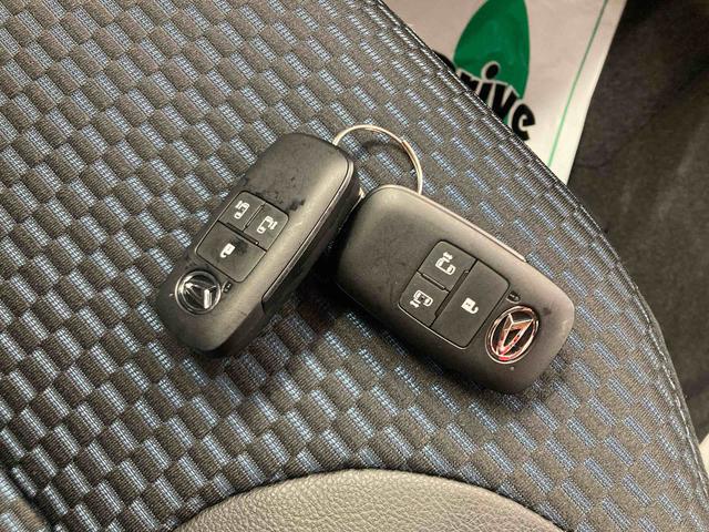 タントカスタムＸリミテッド衝突被害軽減ブレーキ　横滑り防止装置　オートハイビーム　アイドリングストップ　ステアリングスイッチ　オートライト　キーフリーシステム　オートエアコン　ＥＴＣ　パノラマカメラ（岐阜県）の中古車