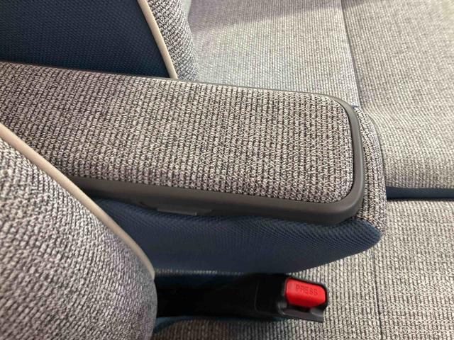 ムーヴキャンバスストライプスＧターボ衝突被害軽減ブレーキ　横滑り防止装置　４ＷＤ　オートハイビーム　アイドリングストップ　ステアリングスイッチ　オートライト　キーフリーシステム　オートエアコン　パノラマカメラ（岐阜県）の中古車