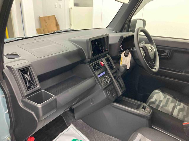 タフトＸ衝突被害軽減ブレーキ　横滑り防止装置　オートハイビーム　アイドリングストップ　ステアリングスイッチ　オートライト　キーフリーシステム　オートエアコン　パノラマカメラ　マット　バイザー（岐阜県）の中古車