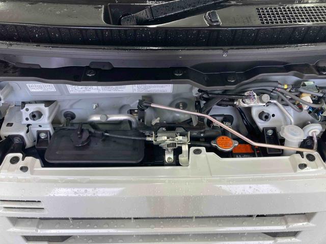 ハイゼットカーゴDX衝突被害軽減ブレーキ 横滑り防止装置 4WD CVT エアコン パワステ ラジオ オートハイビーム アイドリングストップ オートライト キーレス マット(岐阜県)の中古車