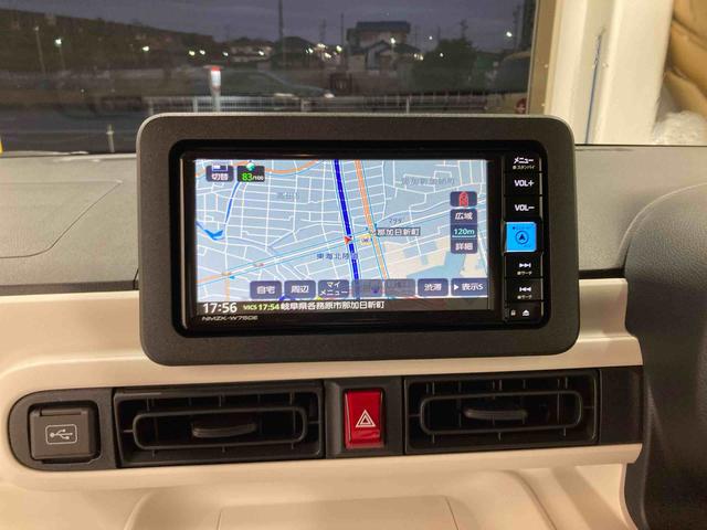 ムーヴキャンバスストライプスＸ衝突被害軽減ブレーキ　横滑り防止装置　オートハイビーム　アイドリングストップ　ステアリングスイッチ　オートライト　キーフリーシステム　オートエアコン　ナビ　ドラレコ　バックカメラ　ＥＴＣ　マット（岐阜県）の中古車