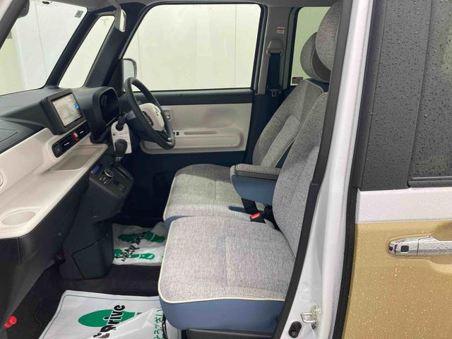 ムーヴキャンバスストライプスＧ衝突被害軽減ブレーキ　横滑り防止装置　オートハイビーム　アイドリングストップ　ステアリングスイッチ　オートライト　キーフリーシステム　オートエアコン　ナビ　ドラレコ　パノラマカメラ　ＥＴＣ　マット（岐阜県）の中古車