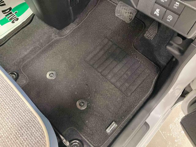 ムーヴキャンバスストライプスＧ衝突被害軽減ブレーキ　横滑り防止装置　オートハイビーム　アイドリングストップ　ステアリングスイッチ　オートライト　キーフリーシステム　オートエアコン　ナビ　ドラレコ　パノラマカメラ　ＥＴＣ　マット（岐阜県）の中古車