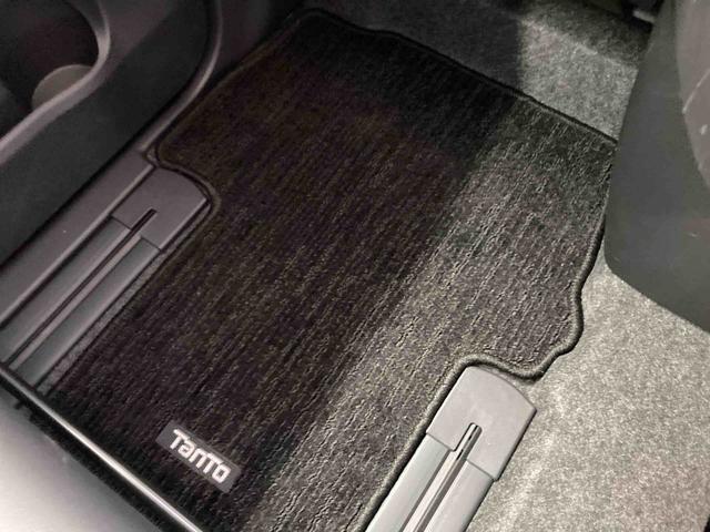 タントカスタムＸ　トップエディションＳＡII衝突被害軽減ブレーキ　横滑り防止装置　オートハイビーム　アイドリングストップ　ステアリングスイッチ　オートライト　キーフリーシステム　オートエアコン　社外ナビ　バックカメラ　マット　バイザー（岐阜県）の中古車