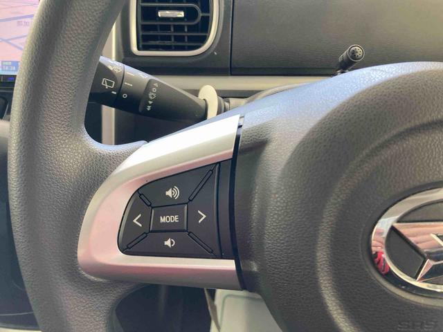 タントカスタムＸ　トップエディションＳＡII衝突被害軽減ブレーキ　横滑り防止装置　オートハイビーム　アイドリングストップ　ステアリングスイッチ　オートライト　キーフリーシステム　オートエアコン　社外ナビ　バックカメラ　マット　バイザー（岐阜県）の中古車