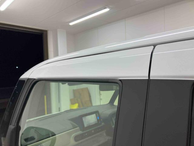 ムーヴキャンバスストライプスＧ衝突被害軽減ブレーキ　横滑り防止装置　オートハイビーム　アイドリングストップ　ステアリングスイッチ　オートライト　キーフリーシステム　オートエアコン　ナビ　ドラレコ　パノラマカメラ　ＥＴＣ　マット（岐阜県）の中古車