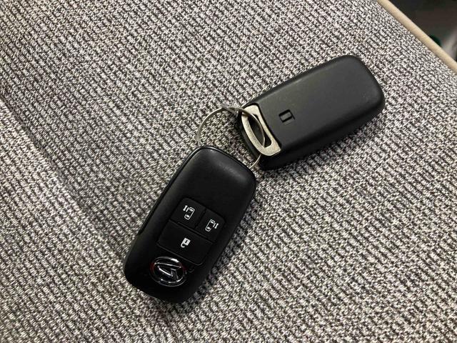 ムーヴキャンバスストライプスＧ衝突被害軽減ブレーキ　横滑り防止装置　オートハイビーム　アイドリングストップ　ステアリングスイッチ　オートライト　キーフリーシステム　オートエアコン　ナビ　ドラレコ　パノラマカメラ　ＥＴＣ　マット（岐阜県）の中古車