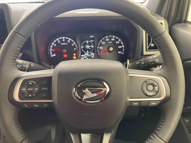 タフトＧターボ　クロムベンチャー衝突被害軽減ブレーキ　横滑り防止装置　４ＷＤ　オートハイビーム　アイドリングストップ　ステアリングスイッチ　オートライト　キーフリーシステム　オートエアコン　パノラマカメラ（岐阜県）の中古車