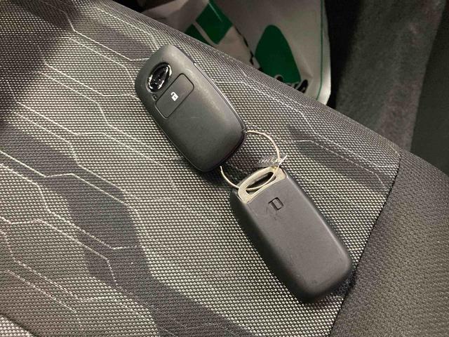 タフトＧターボ　クロムベンチャー衝突被害軽減ブレーキ　横滑り防止装置　４ＷＤ　オートハイビーム　アイドリングストップ　ステアリングスイッチ　オートライト　キーフリーシステム　オートエアコン　パノラマカメラ（岐阜県）の中古車