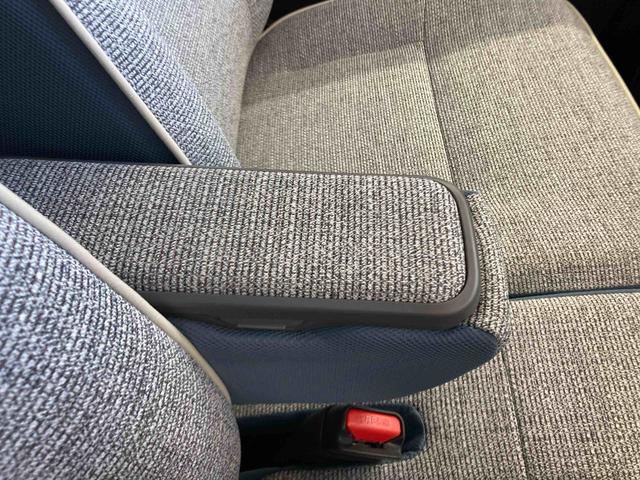 ムーヴキャンバスストライプスＧ衝突被害軽減ブレーキ　横滑り防止装置　オートハイビーム　アイドリングストップ　ステアリングスイッチ　オートライト　キーフリーシステム　オートエアコン　パノラマカメラ（岐阜県）の中古車