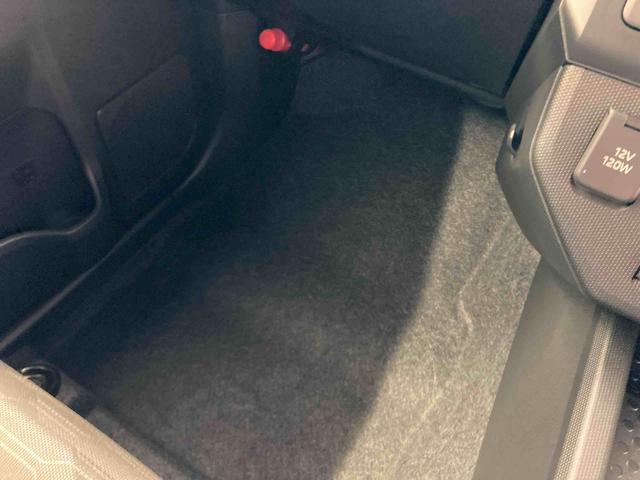 タフトＧ　クロムベンチャー衝突被害軽減ブレーキ　横滑り防止装置　オートハイビーム　アイドリングストップ　ステアリングスイッチ　オートライト　キーフリーシステム　オートエアコン　パノラマカメラ（岐阜県）の中古車