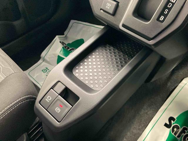 タフトＧ　クロムベンチャー衝突被害軽減ブレーキ　横滑り防止装置　オートハイビーム　アイドリングストップ　ステアリングスイッチ　オートライト　キーフリーシステム　オートエアコン　パノラマカメラ（岐阜県）の中古車