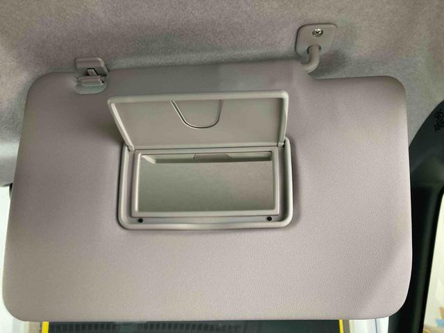 ムーヴキャンバスストライプスＧ衝突被害軽減ブレーキ　横滑り防止装置　オートハイビーム　アイドリングストップ　ステアリングスイッチ　オートライト　キーフリーシステム　オートエアコン　ナビ　ドラレコ　パノラマカメラ　ＥＴＣ　マット（岐阜県）の中古車