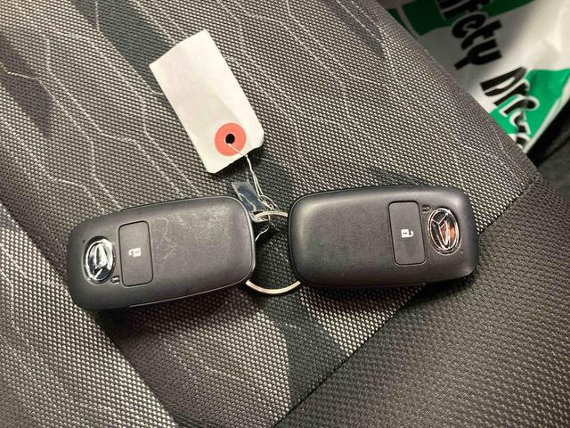 タフトX衝突被害軽減ブレーキ 横滑り防止装置 オートハイビーム アイドリングストップ ステアリングスイッチ オートライト キーフリーシステム オートエアコン ナビ ドラレコ バックカメラ ETC マット(岐阜県)の中古車