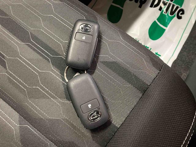 タフトＧ　ダーククロムベンチャー衝突被害軽減ブレーキ　横滑り防止装置　オートハイビーム　アイドリングストップ　ステアリングスイッチ　オートライト　キーフリーシステム　オートエアコン　ナビ　ドラレコ　パノラマカメラ　ＥＴＣ　マット（岐阜県）の中古車