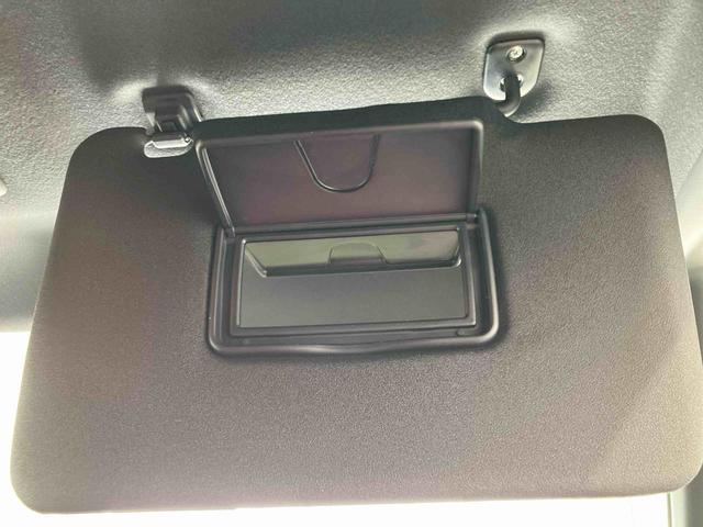 タントカスタムＸリミテッド衝突被害軽減ブレーキ　横滑り防止装置　オートハイビーム　アイドリングストップ　ステアリングスイッチ　オートライト　キーフリーシステム　オートエアコン　パノラマカメラ　ＥＴＣ（岐阜県）の中古車