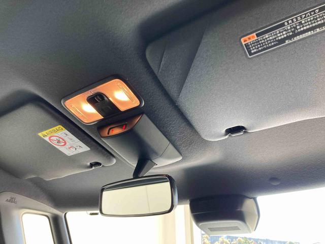 タントカスタムＸリミテッド衝突被害軽減ブレーキ　横滑り防止装置　オートハイビーム　アイドリングストップ　ステアリングスイッチ　オートライト　キーフリーシステム　オートエアコン　パノラマカメラ　ＥＴＣ（岐阜県）の中古車