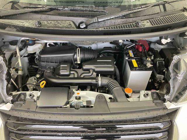 タントカスタムＸ衝突被害軽減ブレーキ　横滑り防止装置　オートハイビーム　アイドリングストップ　ステアリングスイッチ　オートライト　キーフリーシステム　オートエアコン　ナビ　ドラレコ　パノラマカメラ　ＥＴＣ　マット（岐阜県）の中古車