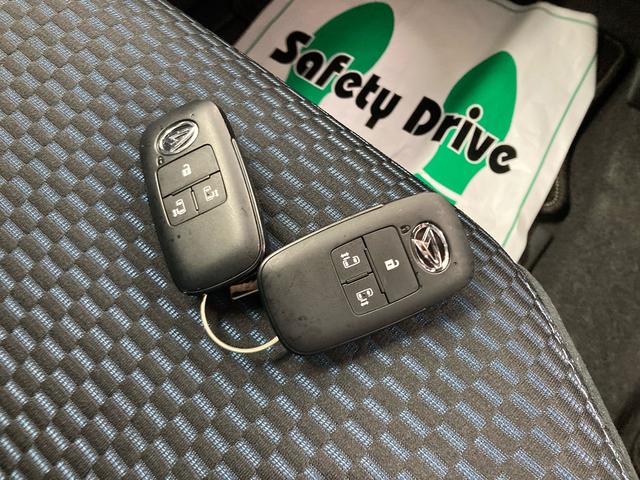 タントカスタムＸ衝突被害軽減ブレーキ　横滑り防止装置　オートハイビーム　アイドリングストップ　ステアリングスイッチ　オートライト　キーフリーシステム　オートエアコン　ナビ　ドラレコ　パノラマカメラ　ＥＴＣ　マット（岐阜県）の中古車