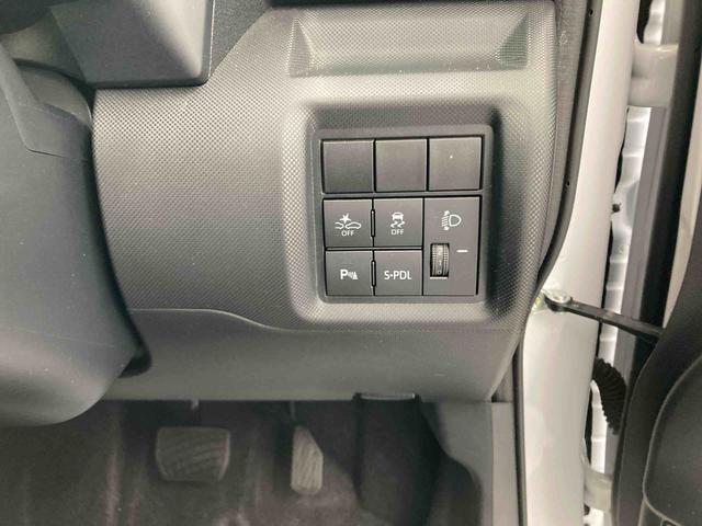 ロッキーX HEV衝突被害軽減ブレーキ 横滑り防止装置 オートハイビーム ステアリングスイッチ オートライト キーフリーシステム オートエアコン ディスプレイオーディオ バックカメラ(岐阜県)の中古車