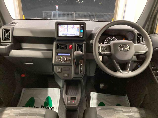 タフトＸ衝突被害軽減ブレーキ　横滑り防止装置　４ＷＤ　オートハイビーム　アイドリングストップ　ステアリングスイッチ　オートライト　キーフリー　オートエアコン　ナビ　ドラレコ　バックカメラ　ＥＴＣ　マット（岐阜県）の中古車