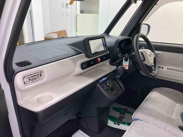 ムーヴキャンバスストライプスＧ衝突被害軽減ブレーキ　横滑り防止装置　オートハイビーム　アイドリングストップ　ステアリングスイッチ　オートライト　キーフリー　オートエアコン　ナビ　ドラレコ　バックカメラ　ＥＴＣ　マット　バイザー（岐阜県）の中古車