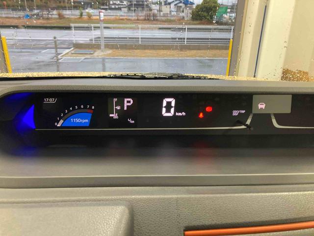 タントファンクロスターボリミテッド衝突被害軽減ブレーキ　横滑り防止装置　オートハイビーム　アイドリングストップ　ステアリングスイッチ　オートライト　キーフリーシステム　オートエアコン　パノラマカメラ　ＥＴＣ（岐阜県）の中古車