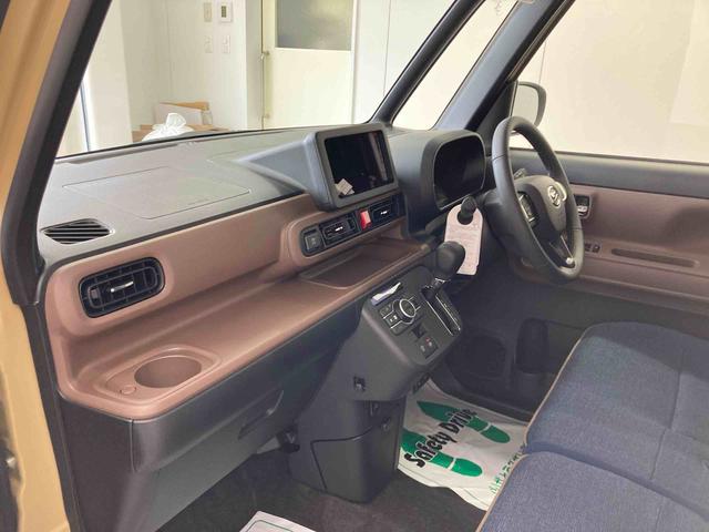 ムーヴキャンバスセオリーG衝突被害軽減ブレーキ 横滑り防止装置 オートハイビーム アイドリングストップ ステアリングスイッチ オートライト キーフリーシステム オートエアコン パノラマカメラ(岐阜県)の中古車