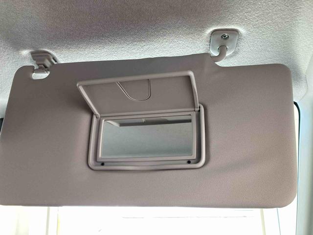 タンクカスタムＧ−Ｔ衝突被害軽減ブレーキ　横滑り防止装置　アイドリングストップ　ステアリングスイッチ　オートライト　キーフリーシステム　オートエアコン　ナビ　バックカメラ　ＥＴＣ　マット　バイザー（岐阜県）の中古車