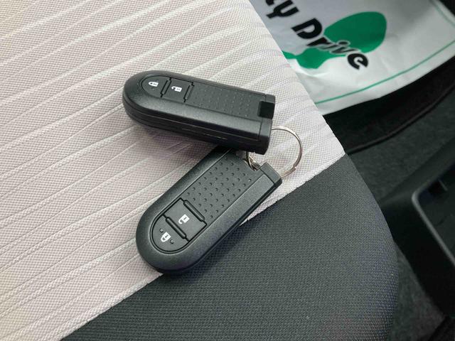 ミライースＧ　リミテッドＳＡIII衝突被害軽減ブレーキ　横滑り防止装置　オートハイビーム　アイドリングストップ　オートライト　キーフリーシステム　オートエアコン　ナビ　ドラレコ　バックカメラ　ＥＴＣ　マット　バイザー（岐阜県）の中古車