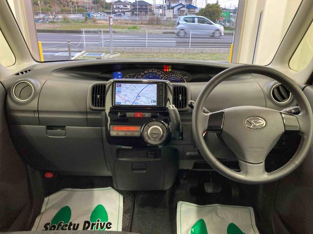 タントカスタムＸエアコン　パワステ　ナビ　ＥＴＣ　バックカメラ　アイドリングストップ　オートライト　ナビ　バックカメラ　マット　バイザー（岐阜県）の中古車