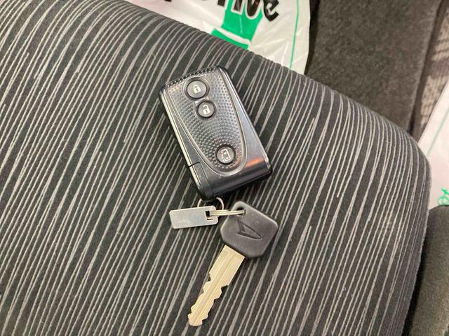 タントカスタムＸエアコン　パワステ　ナビ　ＥＴＣ　バックカメラ　アイドリングストップ　オートライト　ナビ　バックカメラ　マット　バイザー（岐阜県）の中古車