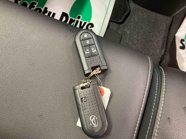 タントカスタムＲＳ　トップエディションリミテッドＳＡIII衝突被害軽減ブレーキ　横滑り防止装置　オートハイビーム　アイドリングストップ　ステアリングスイッチ　オートライト　キーフリー　オートエアコン　ナビ　ドラレコ　パノラマカメラ　ＥＴＣ　マット　バイザー（岐阜県）の中古車