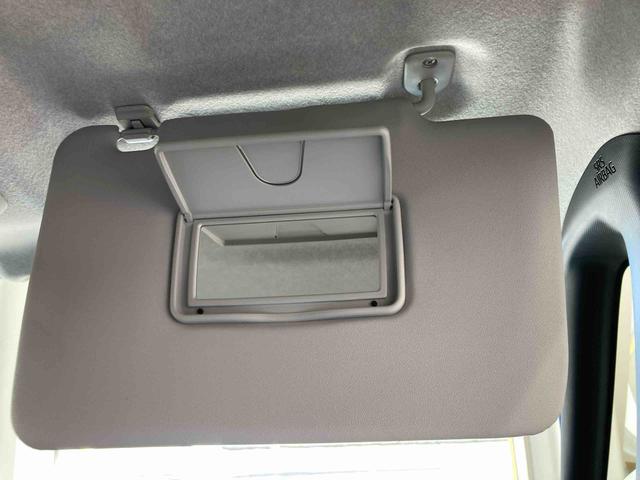 ムーヴキャンバスストライプスＧ衝突被害軽減ブレーキ　横滑り防止装置　オートハイビーム　アイドリングストップ　ステアリングスイッチ　オートライト　キーフリーシステム　オートエアコン　パノラマカメラ（岐阜県）の中古車