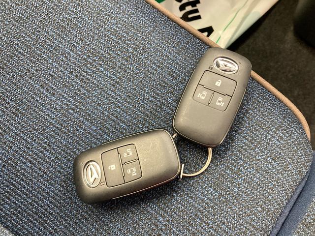 ムーヴキャンバスセオリーＧ衝突被害軽減ブレーキ　横滑り防止装置　オートハイビーム　アイドリングストップ　ステアリングスイッチ　オートライト　キーフリーシステム　オートエアコン　ディスプレイオーディオ　バックカメラ（岐阜県）の中古車