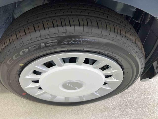 ムーヴキャンバスストライプスＧ衝突被害軽減ブレーキ　横滑り防止装置　オートハイビーム　アイドリングストップ　ステアリングスイッチ　オートライト　キーフリーシステム　オートエアコン　パノラマカメラ（岐阜県）の中古車