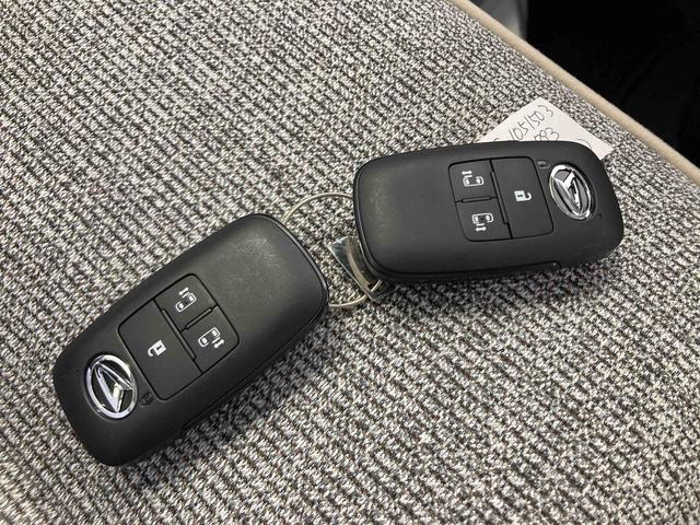 ムーヴキャンバスストライプスＧ衝突被害軽減ブレーキ　横滑り防止装置　オートハイビーム　アイドリングストップ　ステアリングスイッチ　オートライト　キーフリーシステム　オートエアコン　ディスプレイオーディオ　バックカメラ　マット（岐阜県）の中古車